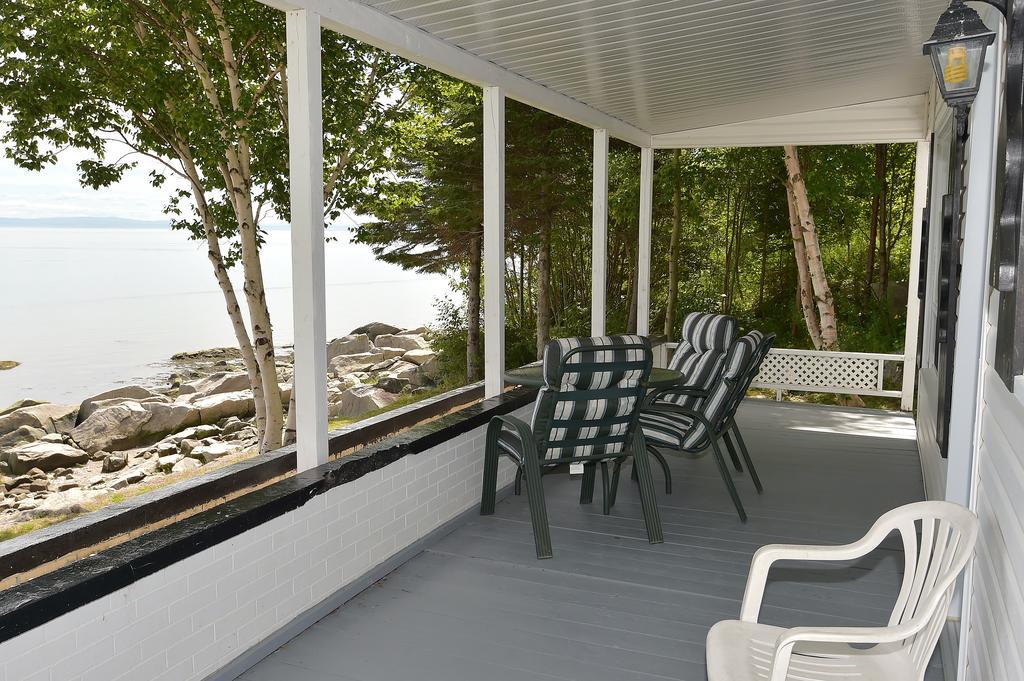 Auberge Sur Mer Charlevoix Saint-Simeon  ภายนอก รูปภาพ