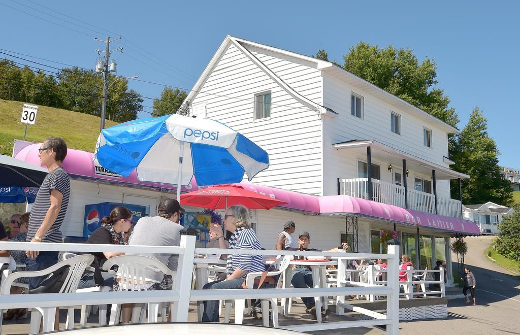 Auberge Sur Mer Charlevoix Saint-Simeon  ภายนอก รูปภาพ